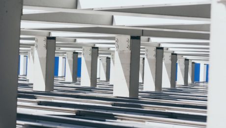 Metoda szczelinomierzy – jak monitorować pęknięcia konstrukcji?